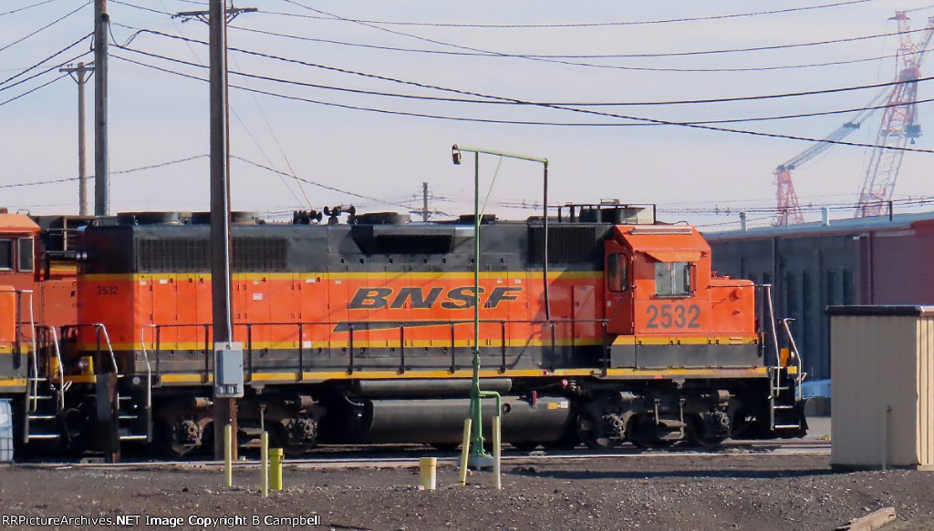 BNSF 2532